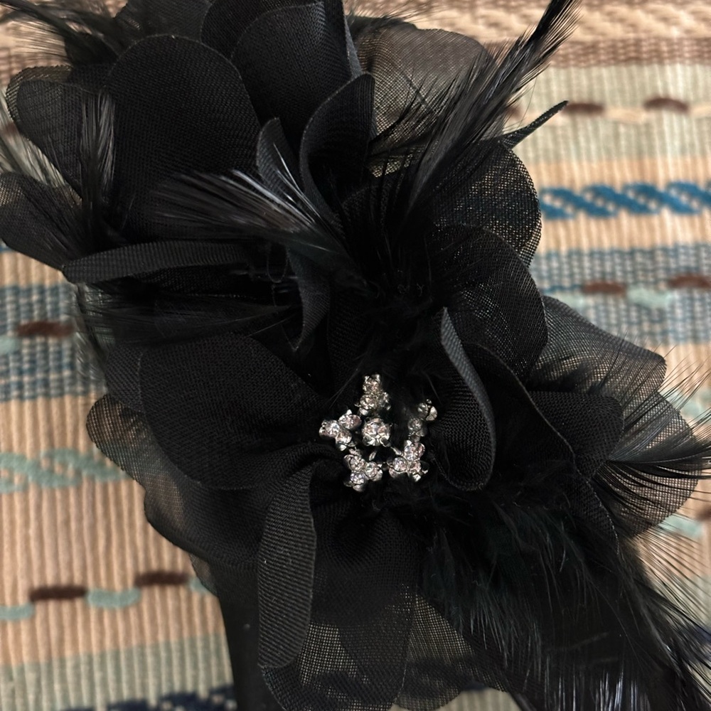 NINA 🖤 Satin Mabell Platform Heels - Picture 10 of 16